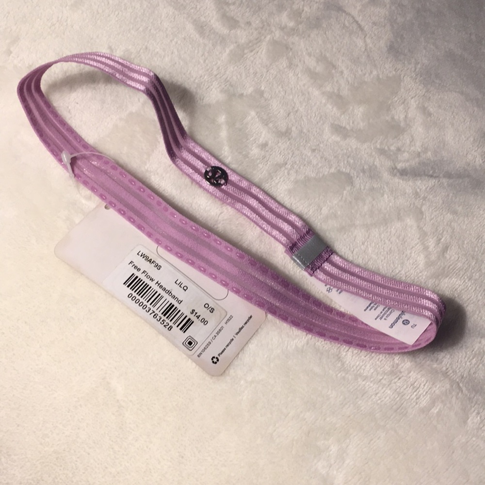 Lululemon Free Flow headband NWT